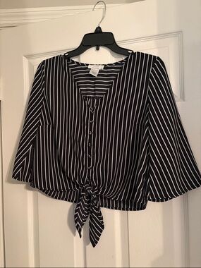 URBAN Romantics Black & White Striped Tie-Front Blouse